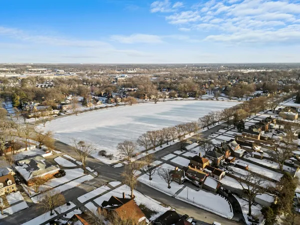 $4,500 | 11731 South Bell Avenue, Chicago, IL 60643