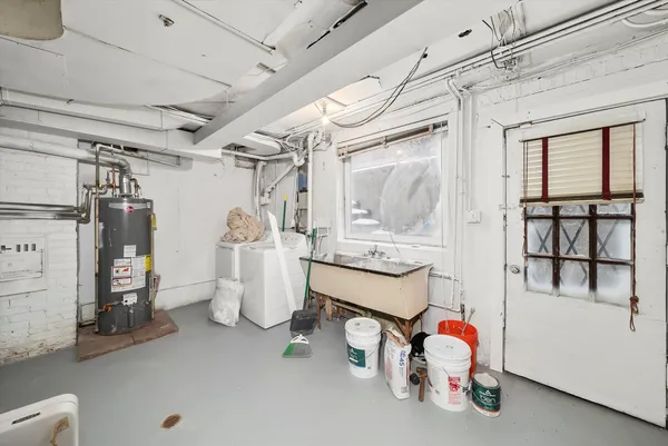 $4,500 | 11731 South Bell Avenue, Chicago, IL 60643