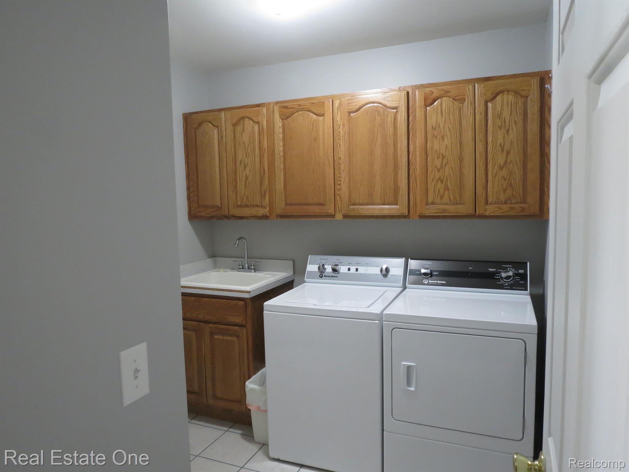 8401 Bergin Road Howell, MI 48843 - Photo 43 of 50 Gallery Image 43