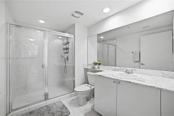 $2,995 | 2775 Northeast 187th Street, Unit 625, Aventura, FL 33180