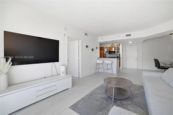 $2,995 | 2775 Northeast 187th Street, Unit 625, Aventura, FL 33180