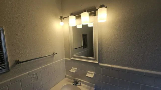 a view of a bathroom
