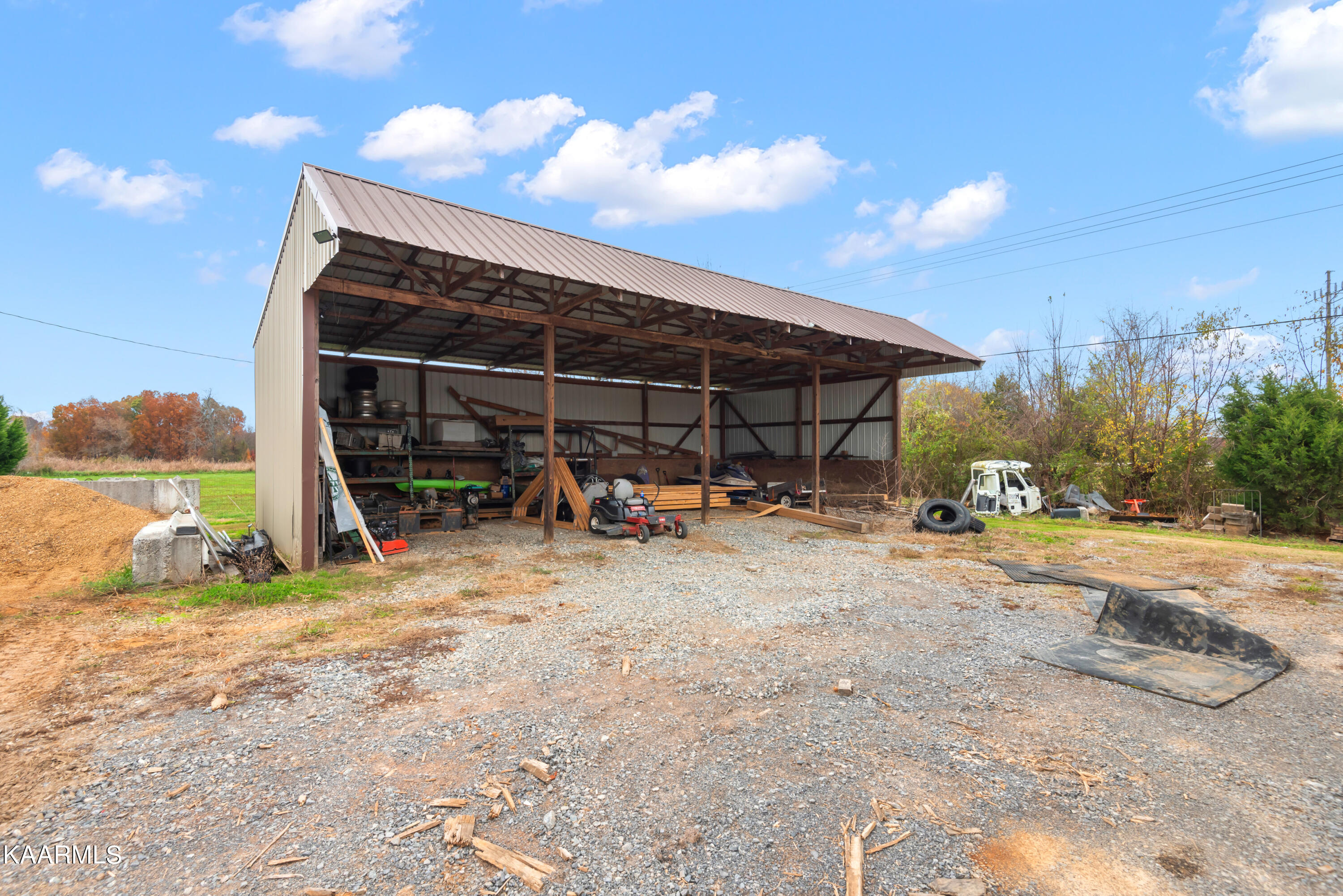 253 Pressley Road Vonore, TN 37885 - Photo 15 of 36 CE1BDD1E-E4DB-41E5-A364-4E488EAC722A