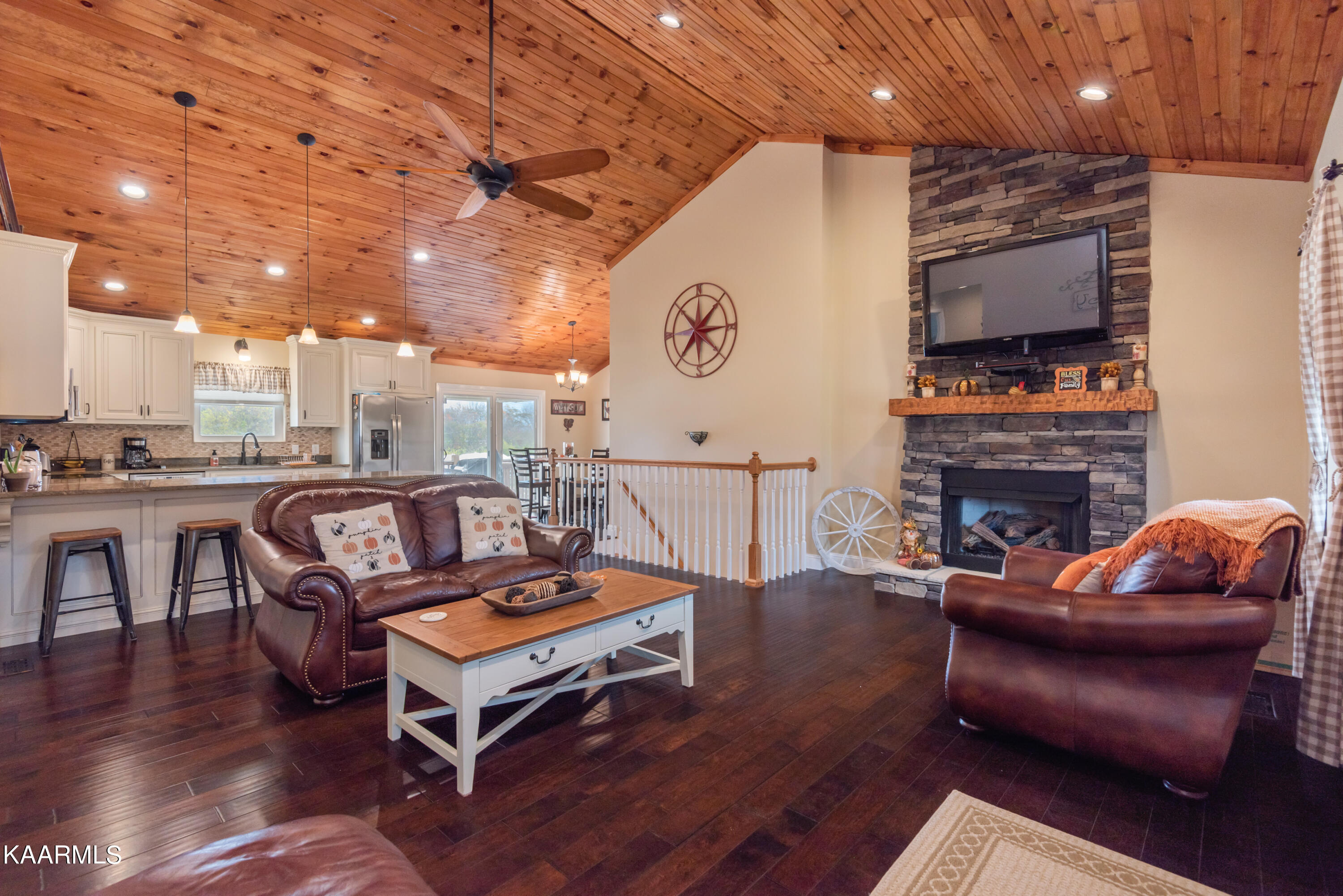 253 Pressley Road Vonore, TN 37885 - Photo 18 of 36 9B6A1F3C-DEDC-40D8-9827-2FE420A83D3D