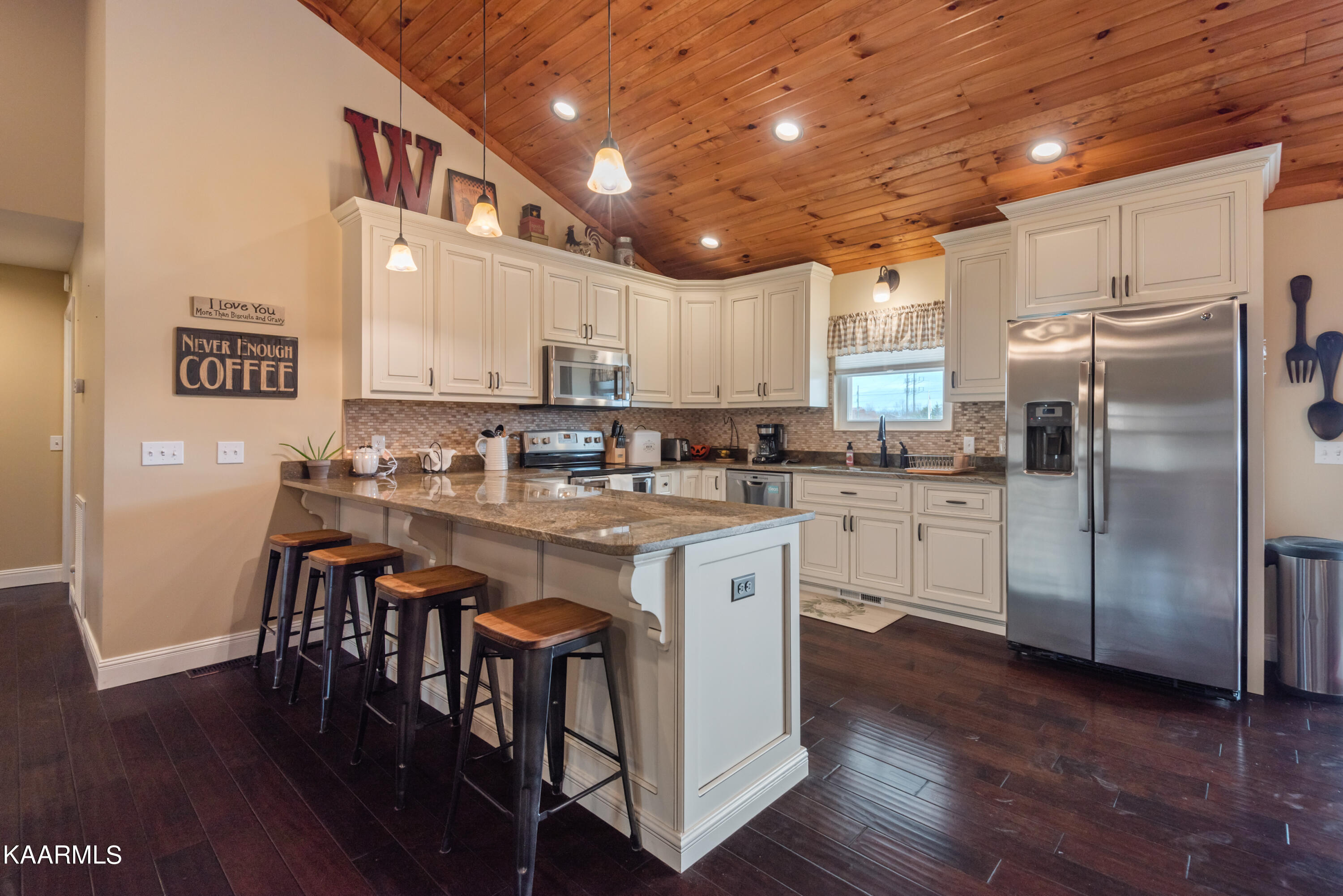 253 Pressley Road Vonore, TN 37885 - Photo 21 of 36 252FF170-F80E-4886-8A5F-92F783B4C2A2