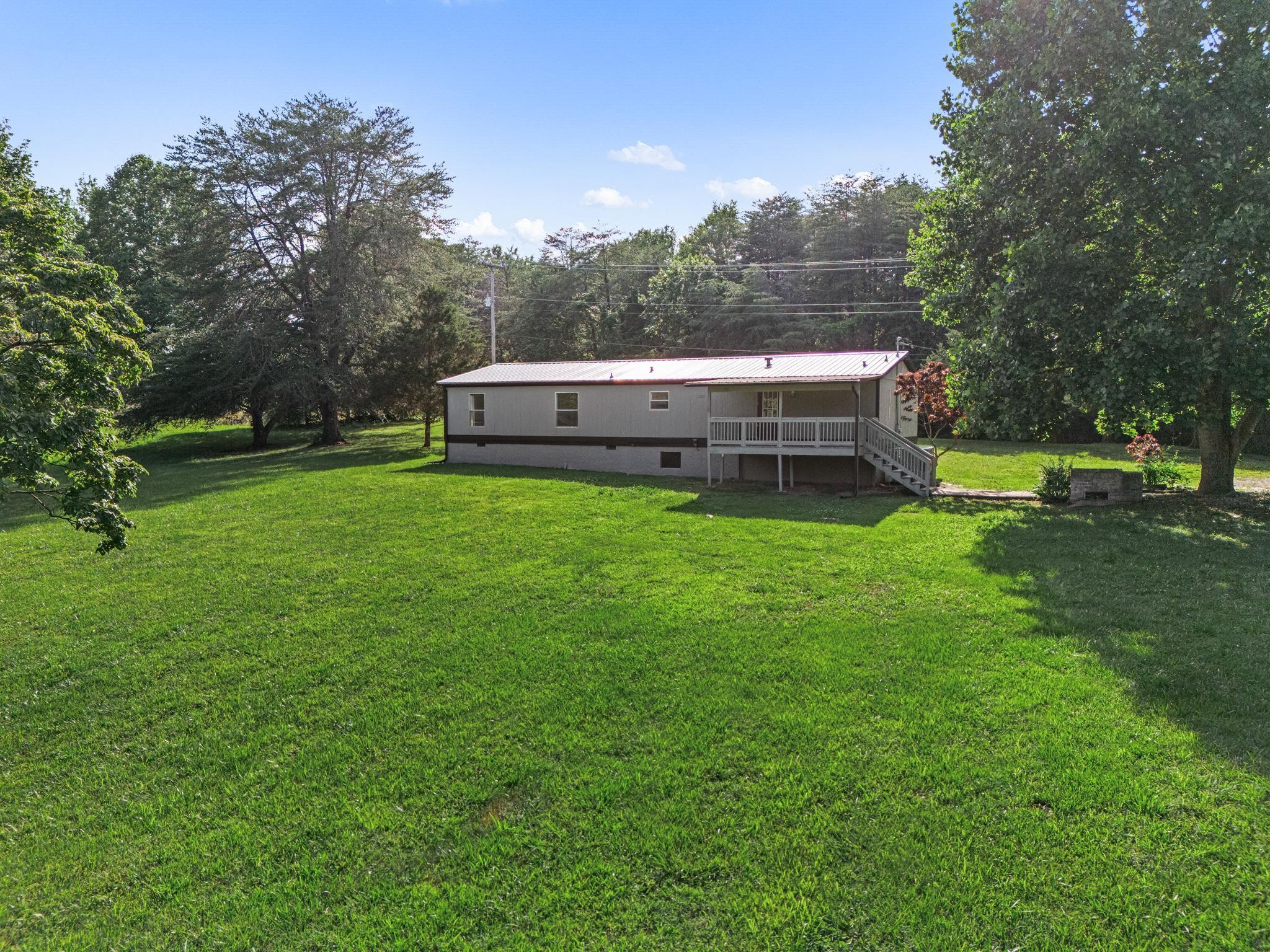2097 White Bluff Road Burns, TN 37029 - Photo 27 of 31 Gallery Image 27