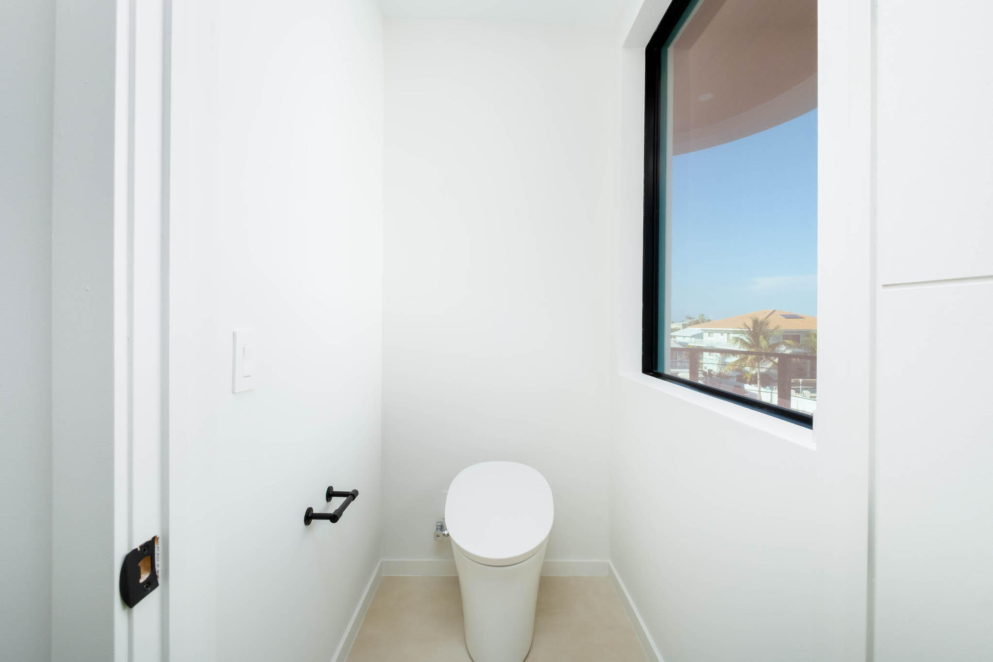 301 Buttonwood Circle, Unit B Key Largo, FL 33037 - Photo 21 of 52 Master Bathroom