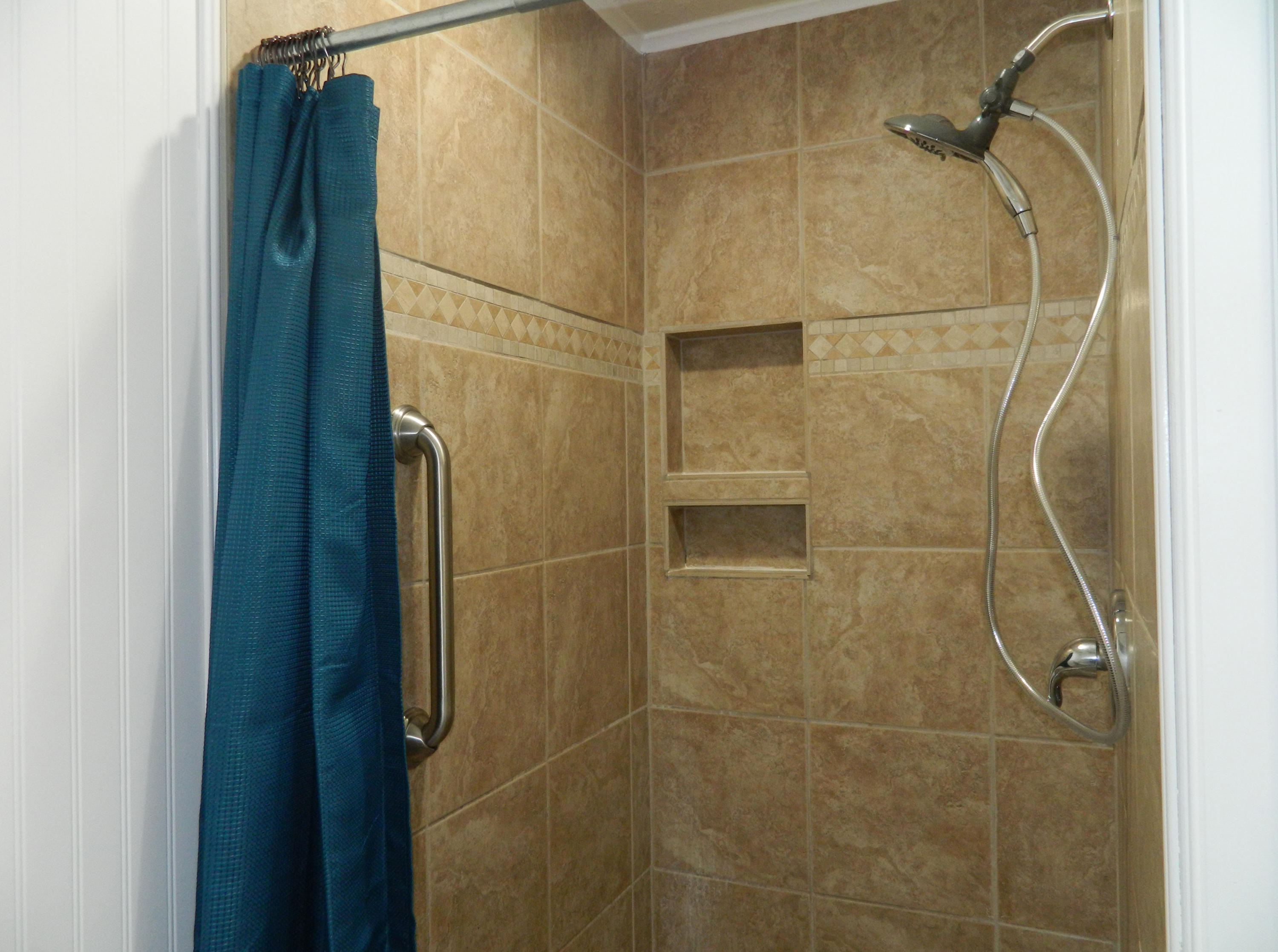6604 Sherry Road Roanoke, VA 24019 - Photo 18 of 34 Master Bathroom Shower