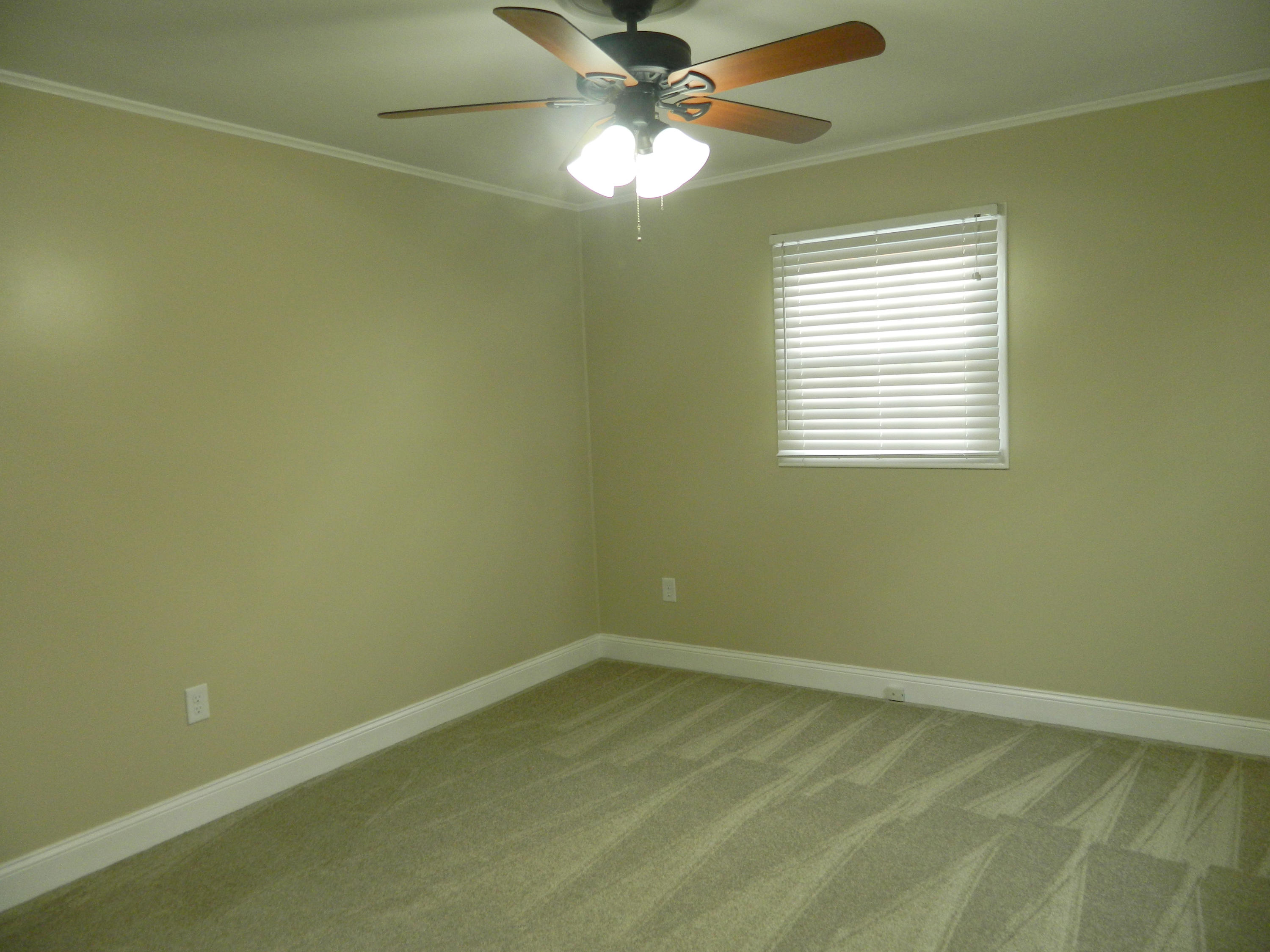 6604 Sherry Road Roanoke, VA 24019 - Photo 20 of 34 Bedroom 2