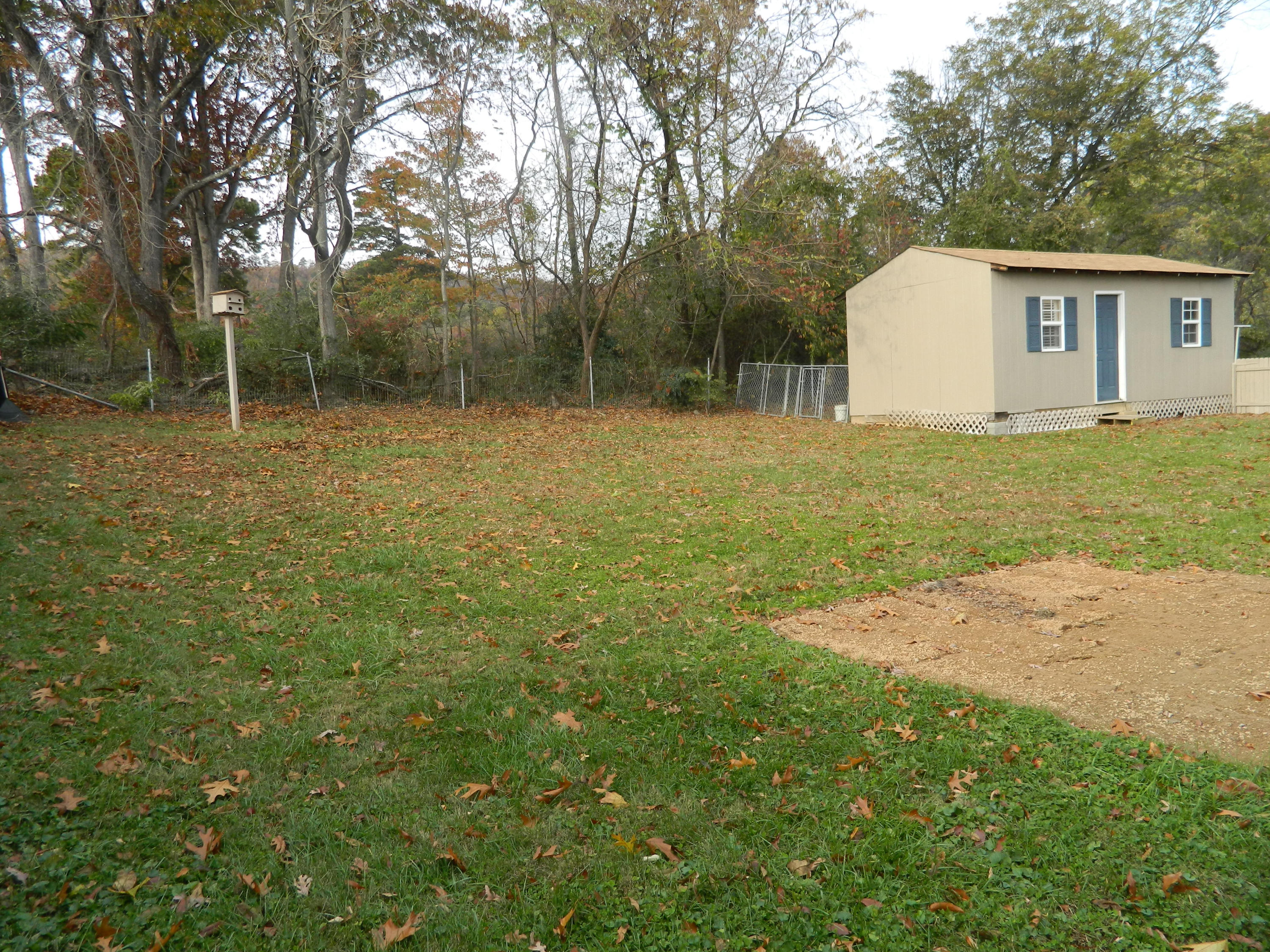 6604 Sherry Road Roanoke, VA 24019 - Photo 30 of 34 Back Yard