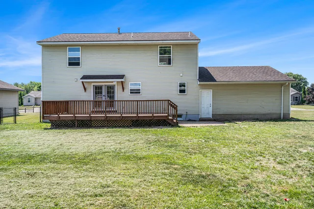 $348,000 | 11764 Deerfield Drive, Ravenna, MI 49451