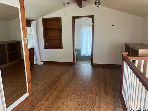 $2,200 | 402 Herff Street, Boerne, TX 78006