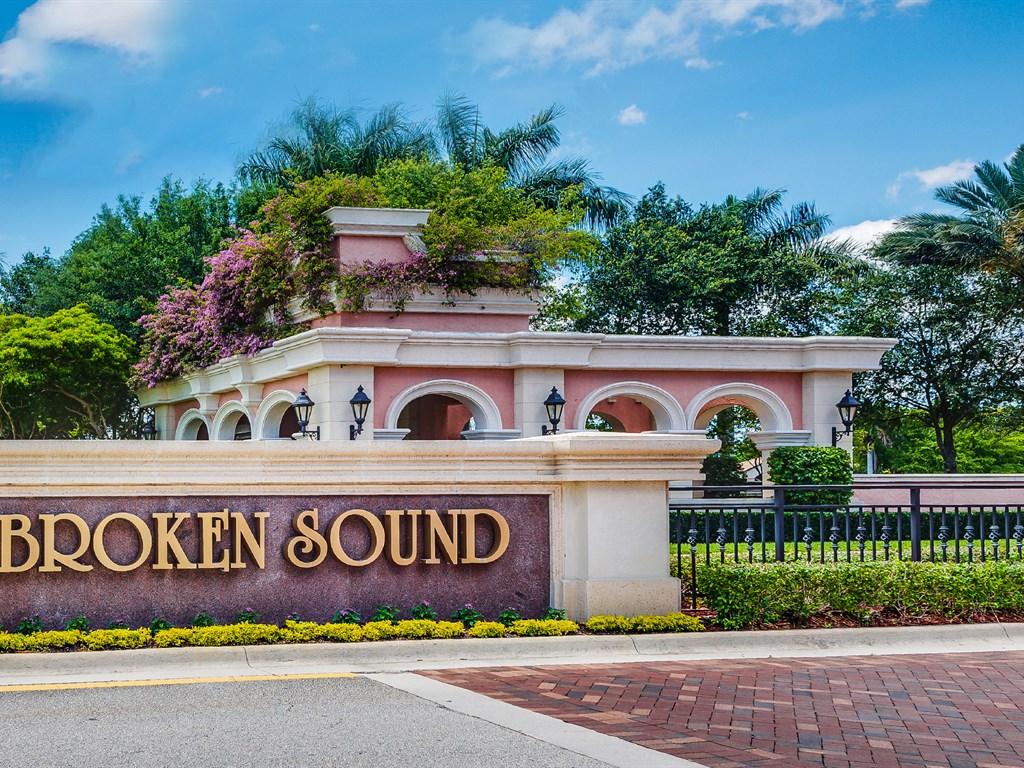 2496 Northwest 66th Drive Boca Raton, FL 33496 - Photo 2 of 19 Broken Sound Country Club