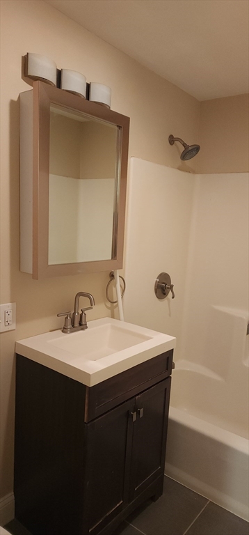 1 Old Colony Road, Unit 204 Mansfield, MA 02048 - Photo 7 of 7