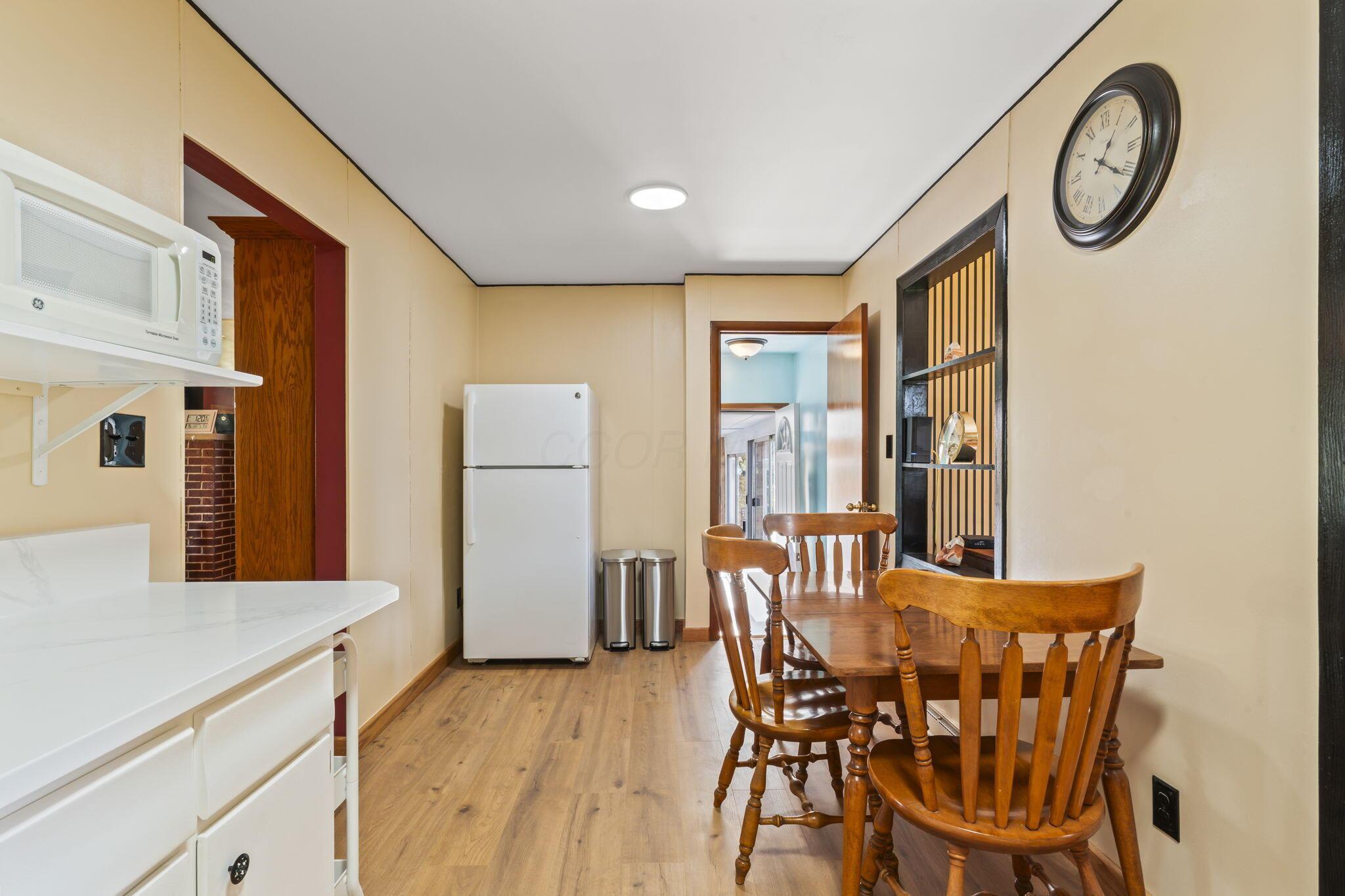 507 Agler Road Columbus, OH 43230 - Photo 19 of 74 Kitchen