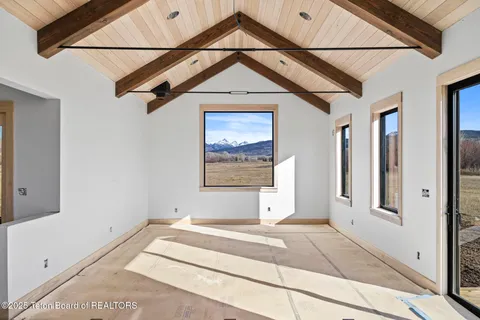 $1,875,000 | 6022 Fox Springs Drive, Victor, ID 83455