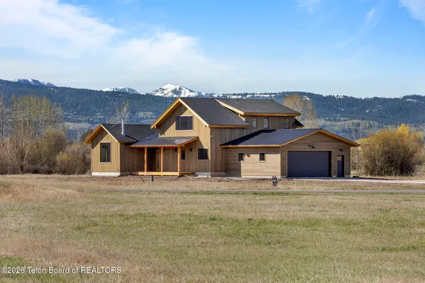 $1,875,000 | 6022 Fox Springs Drive, Victor, ID 83455