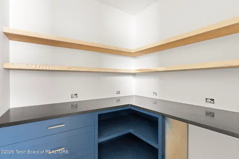 $1,875,000 | 6022 Fox Springs Drive, Victor, ID 83455