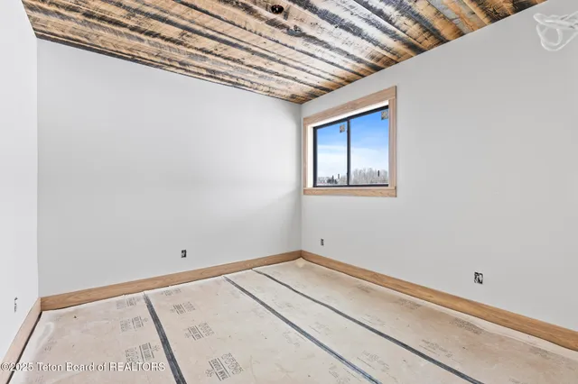 $1,875,000 | 6022 Fox Springs Drive, Victor, ID 83455