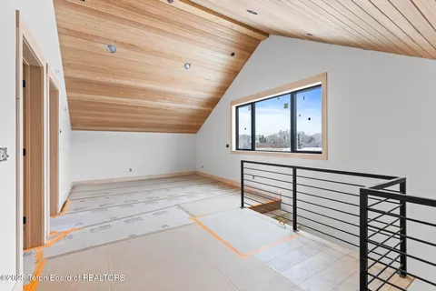 $1,875,000 | 6022 Fox Springs Drive, Victor, ID 83455