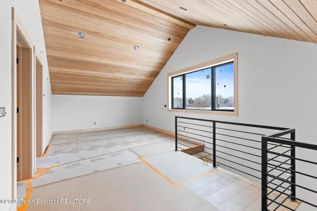 $1,875,000 | 6022 Fox Springs Drive, Victor, ID 83455