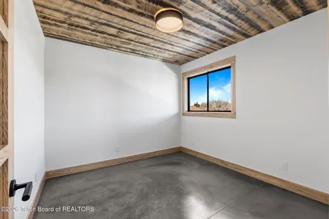 $1,875,000 | 6022 Fox Springs Drive, Victor, ID 83455