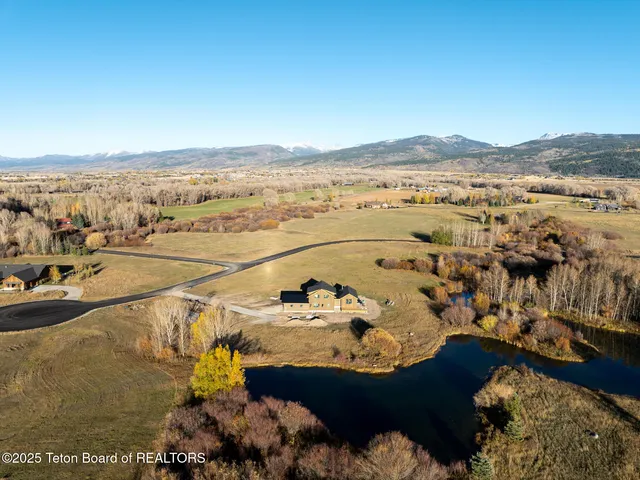 $1,875,000 | 6022 Fox Springs Drive, Victor, ID 83455
