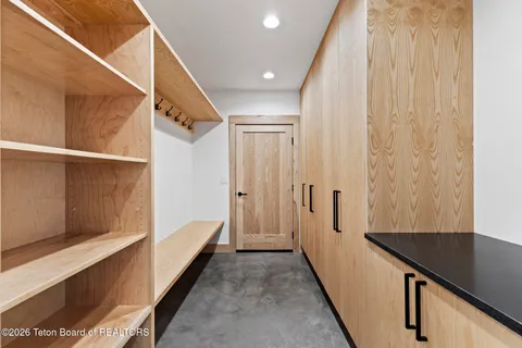 $1,875,000 | 6022 Fox Springs Drive, Victor, ID 83455