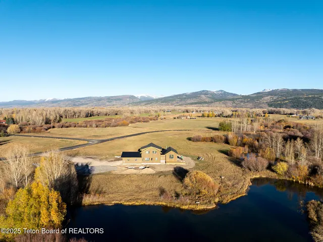 $1,875,000 | 6022 Fox Springs Drive, Victor, ID 83455