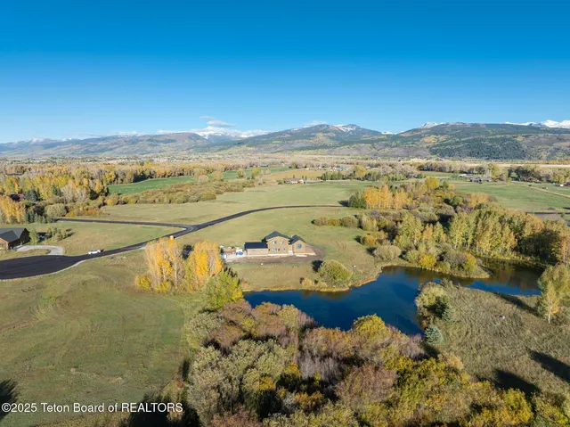 $1,875,000 | 6022 Fox Springs Drive, Victor, ID 83455