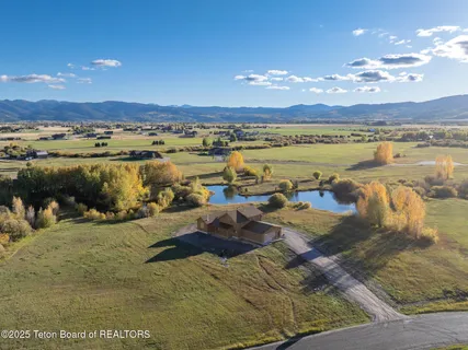 $1,875,000 | 6022 Fox Springs Drive, Victor, ID 83455