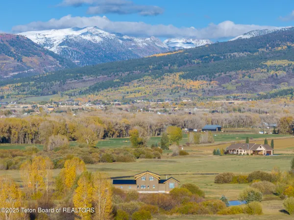 $1,875,000 | 6022 Fox Springs Drive, Victor, ID 83455