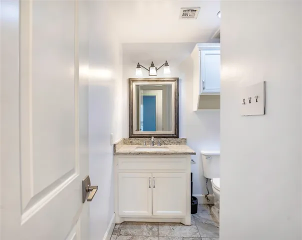 $2,000 | 418 Land Grant Drive, Richmond, TX 77406