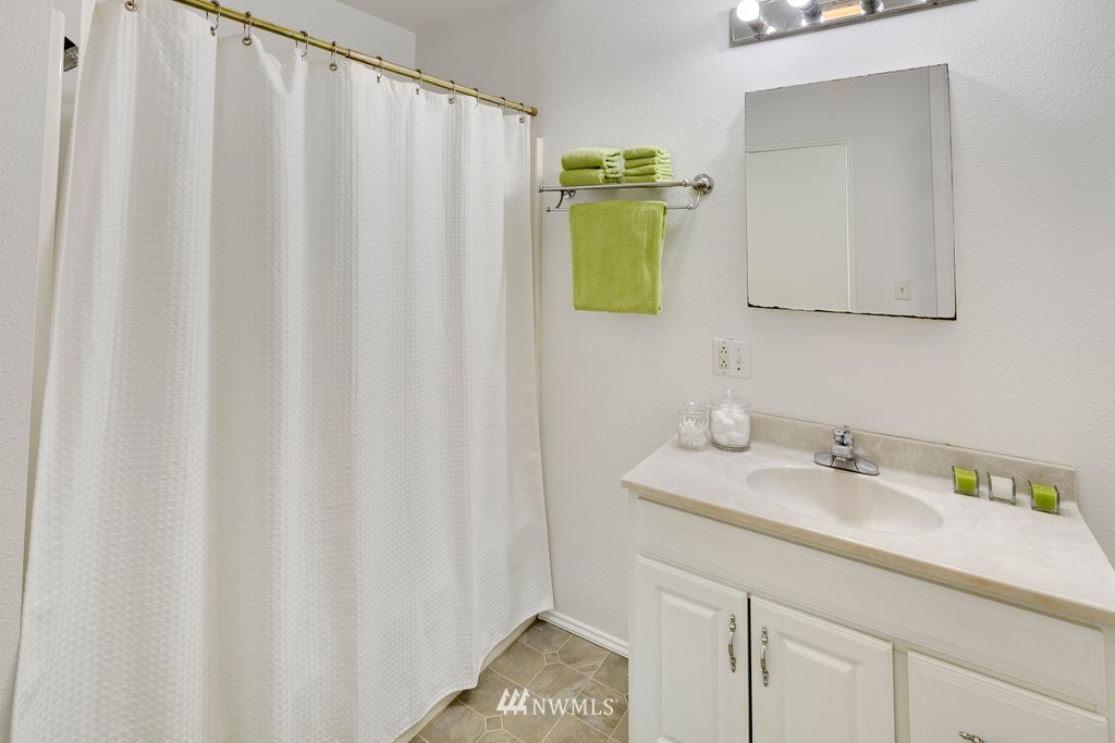 1601 Southwest Austin Street Seattle, WA 98106 - Photo 12 of 25 Gallery Image 12