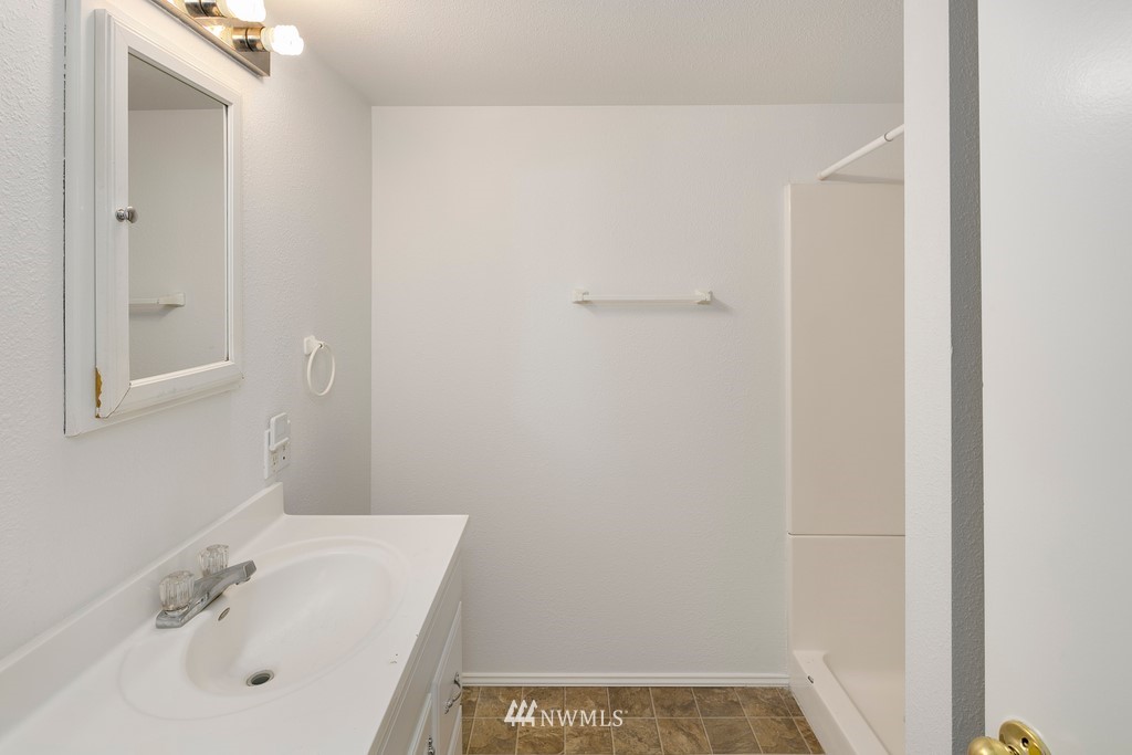 1601 Southwest Austin Street Seattle, WA 98106 - Photo 19 of 25 Gallery Image 19