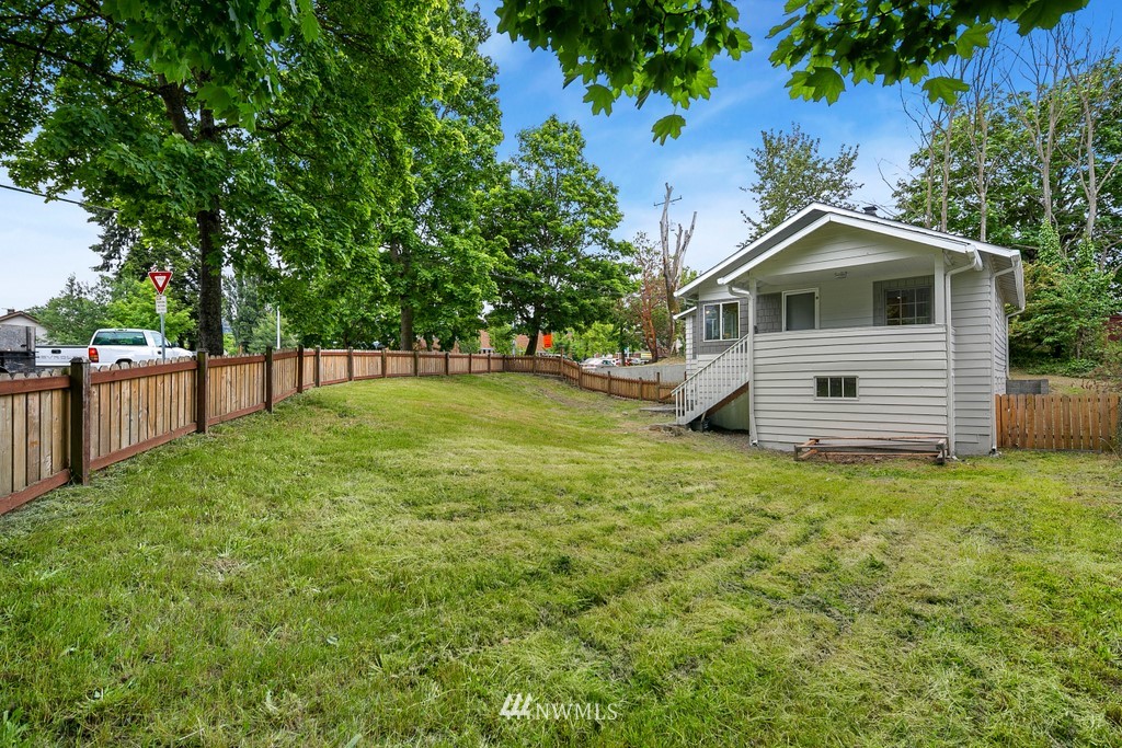 1601 Southwest Austin Street Seattle, WA 98106 - Photo 23 of 25 Gallery Image 23