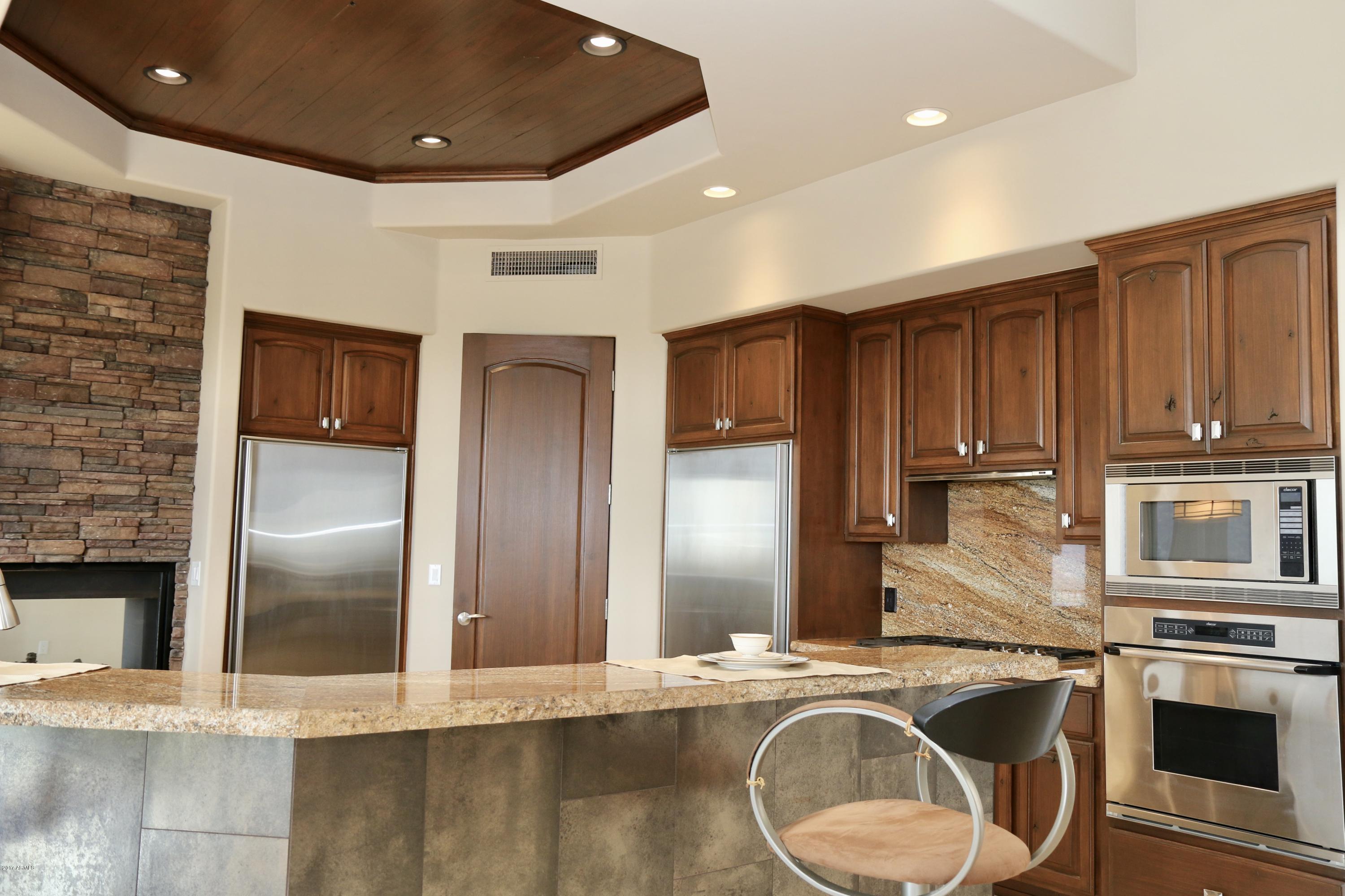 36423 Sidewinder Road Carefree, AZ 85377 - Photo 31 of 59 KITCHEN