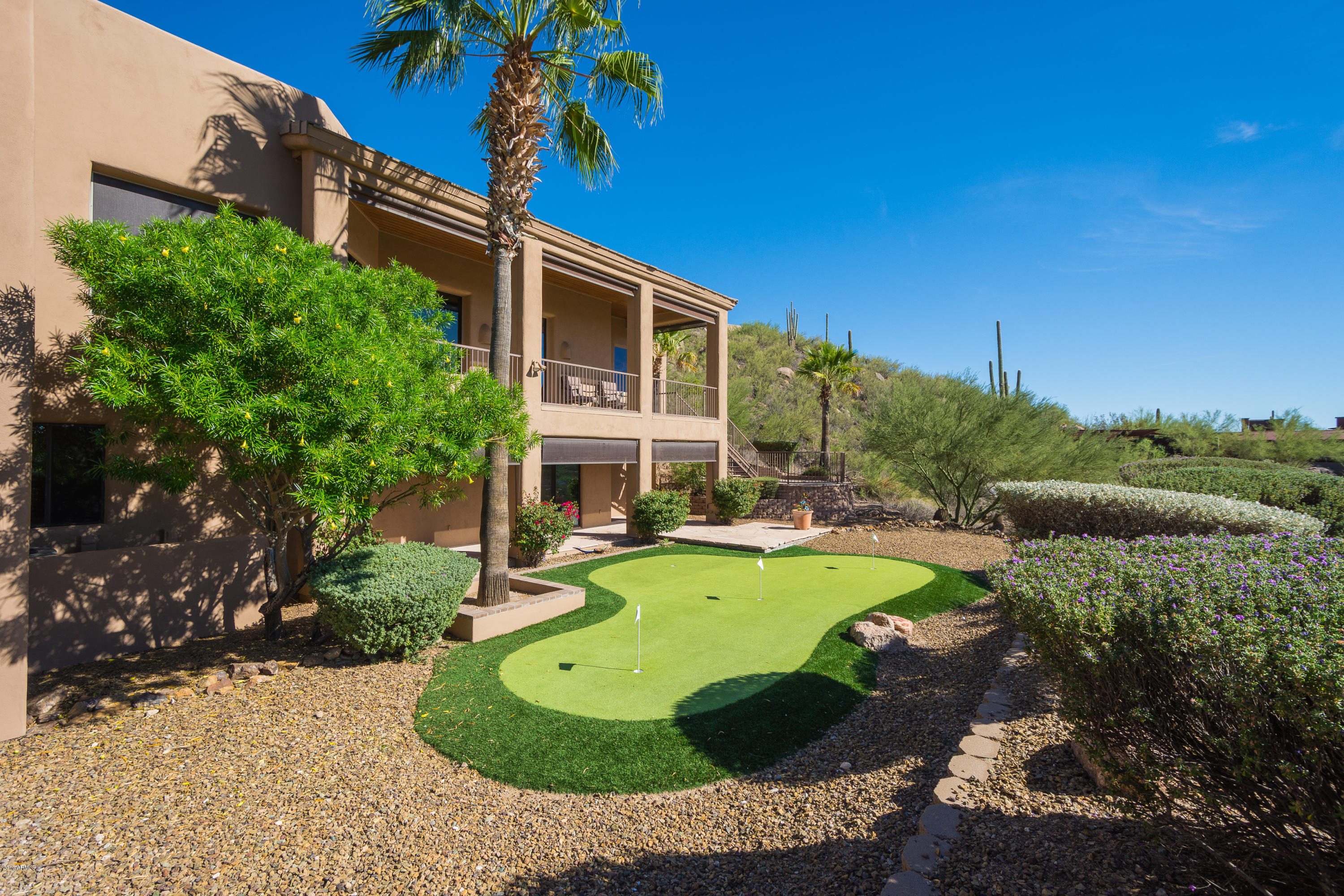 36423 Sidewinder Road Carefree, AZ 85377 - Photo 53 of 59 037_ Front Putting Course