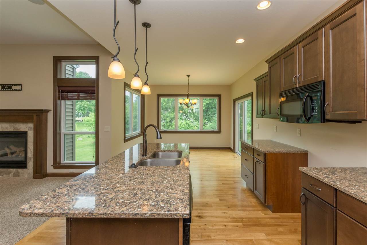 3158 Hawks Ridge Court Marion, IA 52302 - Photo 10 of 36 Gallery Image 10