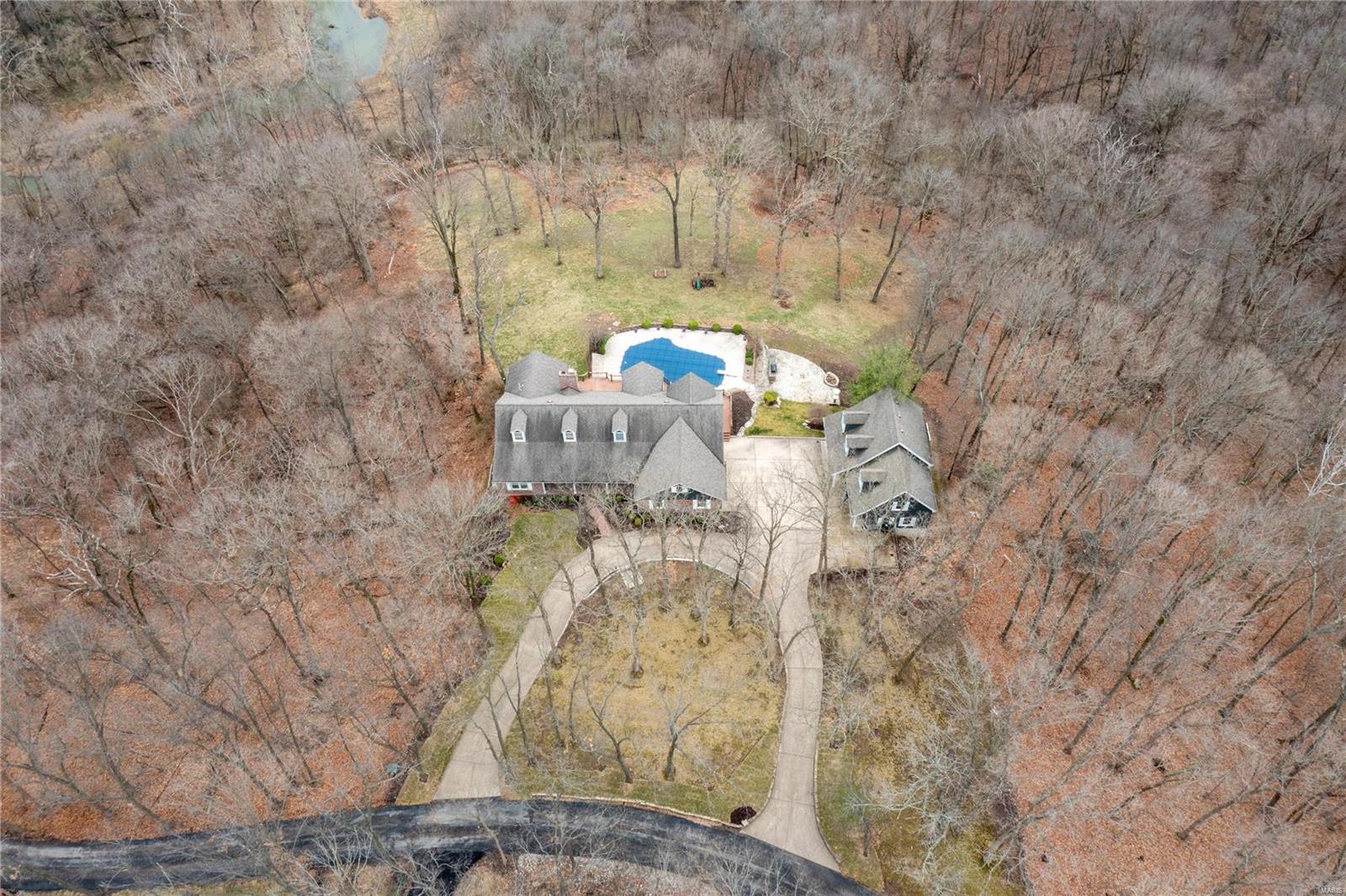 17058 Rooster-Ridge Chesterfield, MO 63005 - Photo 3 of 42