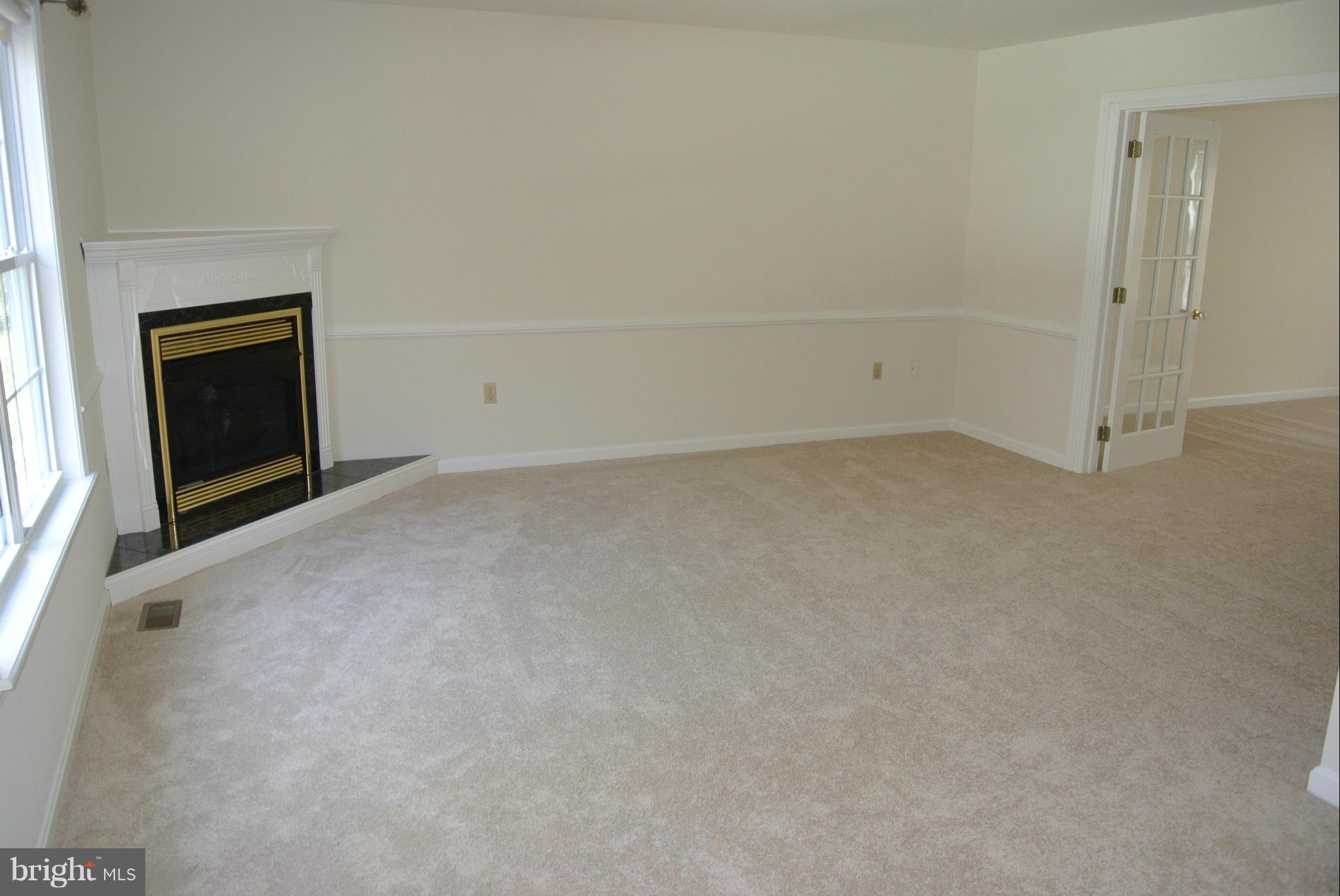 954 Johnswoods Road Lusby, MD 20657 - Photo 11 of 30 Family Room