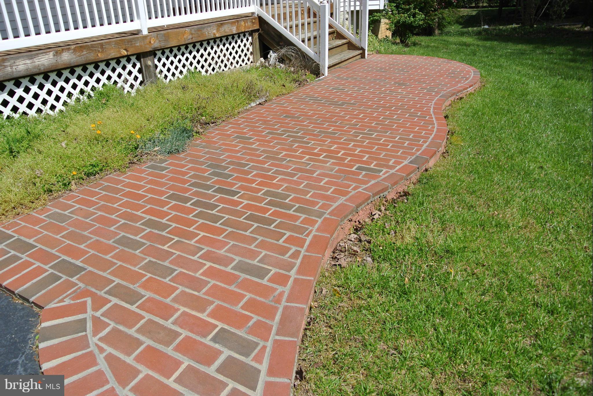 954 Johnswoods Road Lusby, MD 20657 - Photo 24 of 30 Exterior (Front)