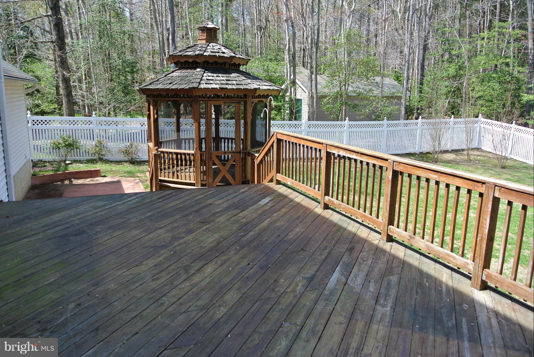 954 Johnswoods Road Lusby, MD 20657 - Photo 25 of 30 Deck