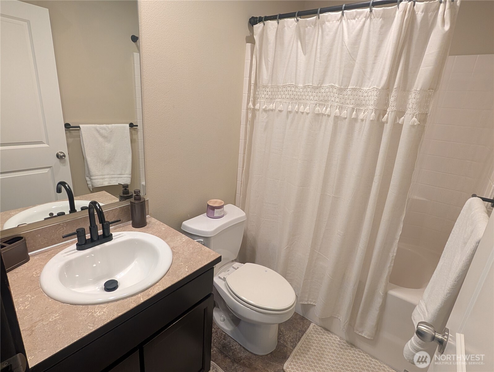 3447 Barry Place Mount Vernon, WA 98274 - Photo 13 of 31