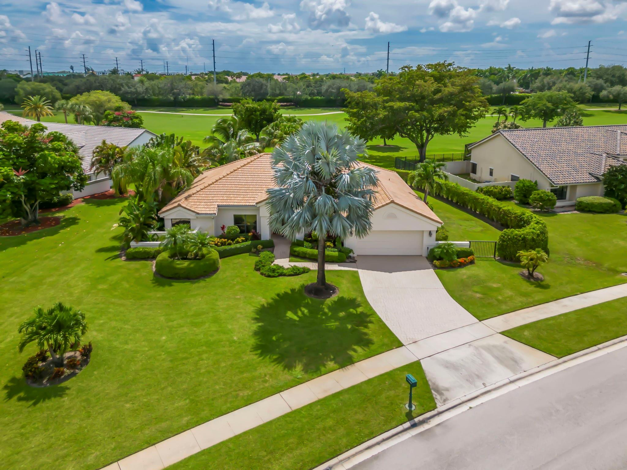 11350 Boca Woods Lane Boca Raton, FL 33428 - Photo 1 of 34 Photo 1