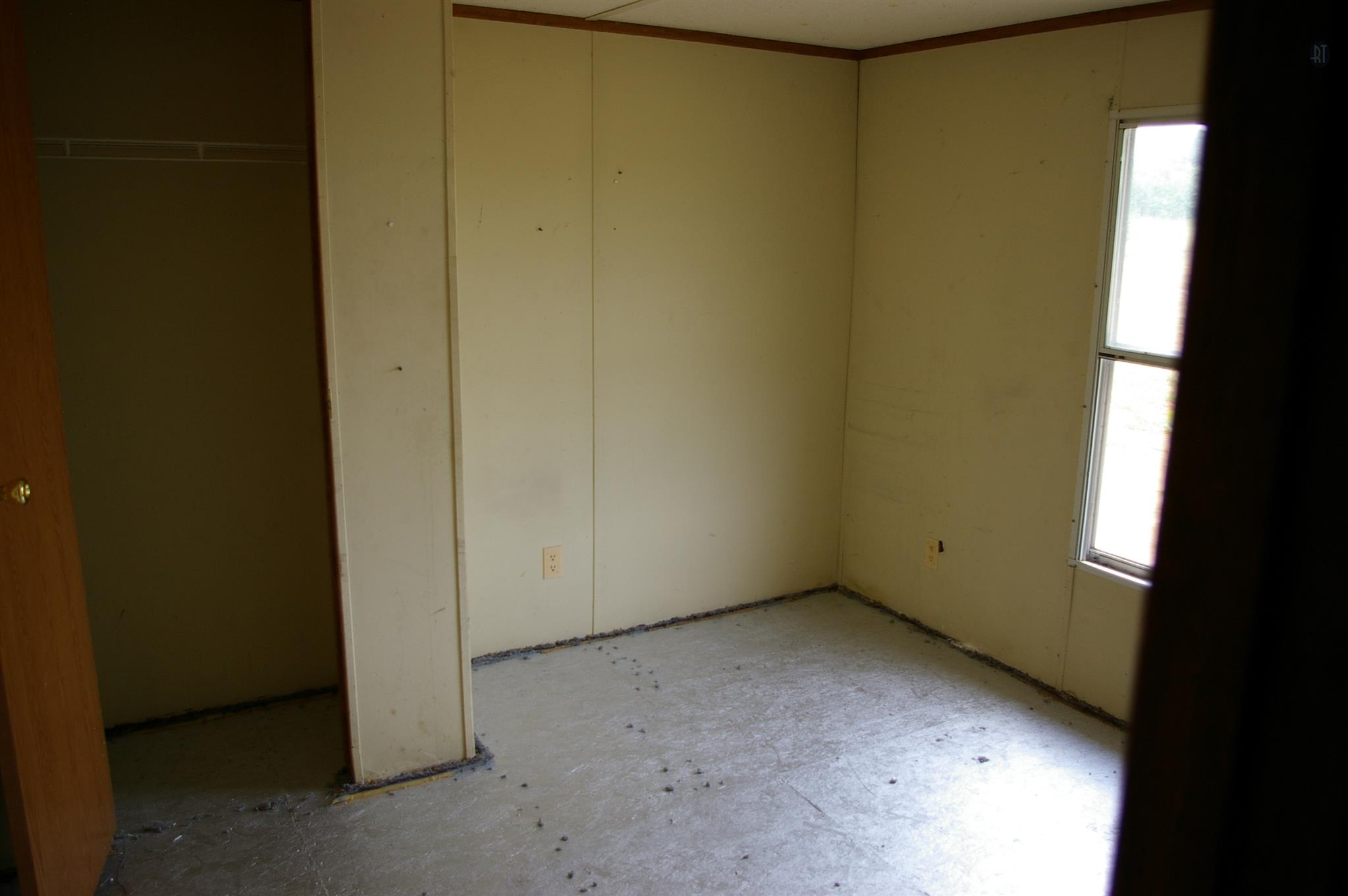 1890 Cortner Road Wartrace, TN 37183 - Photo 11 of 16 3rd Bedroom