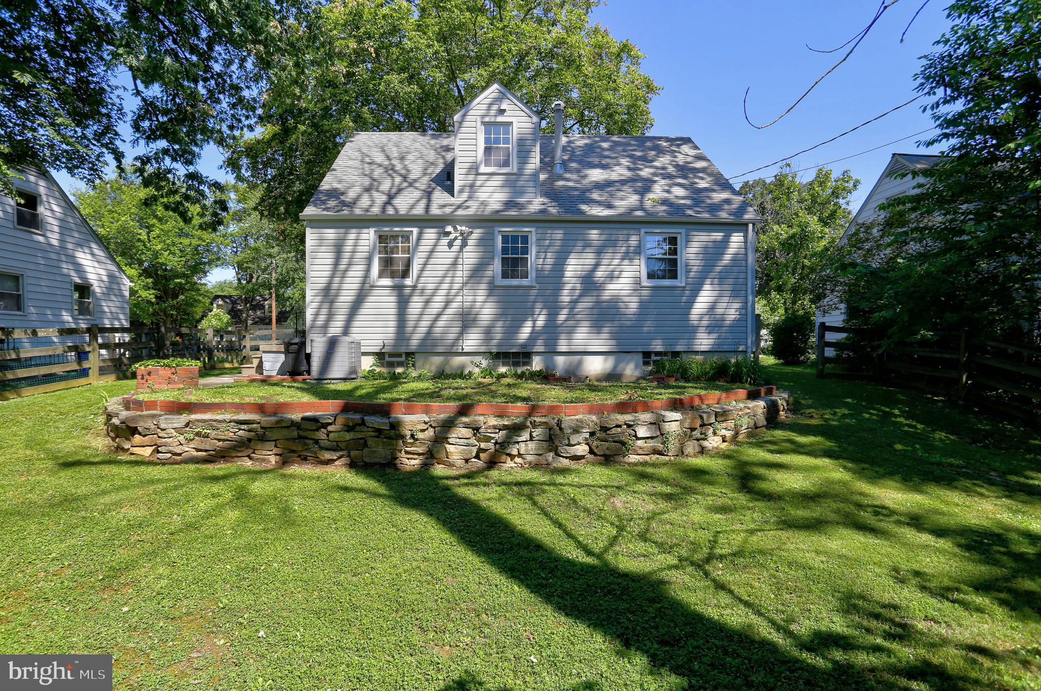 1823 Cromwood Road Baltimore, MD 21234 - Photo 25 of 32 Gallery Image 25