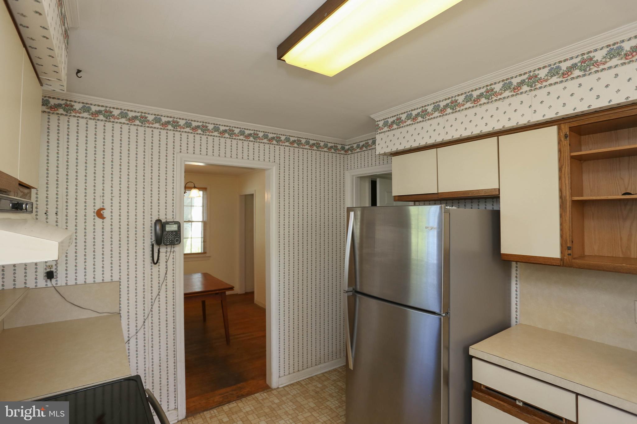 1823 Cromwood Road Baltimore, MD 21234 - Photo 4 of 32 Gallery Image 4