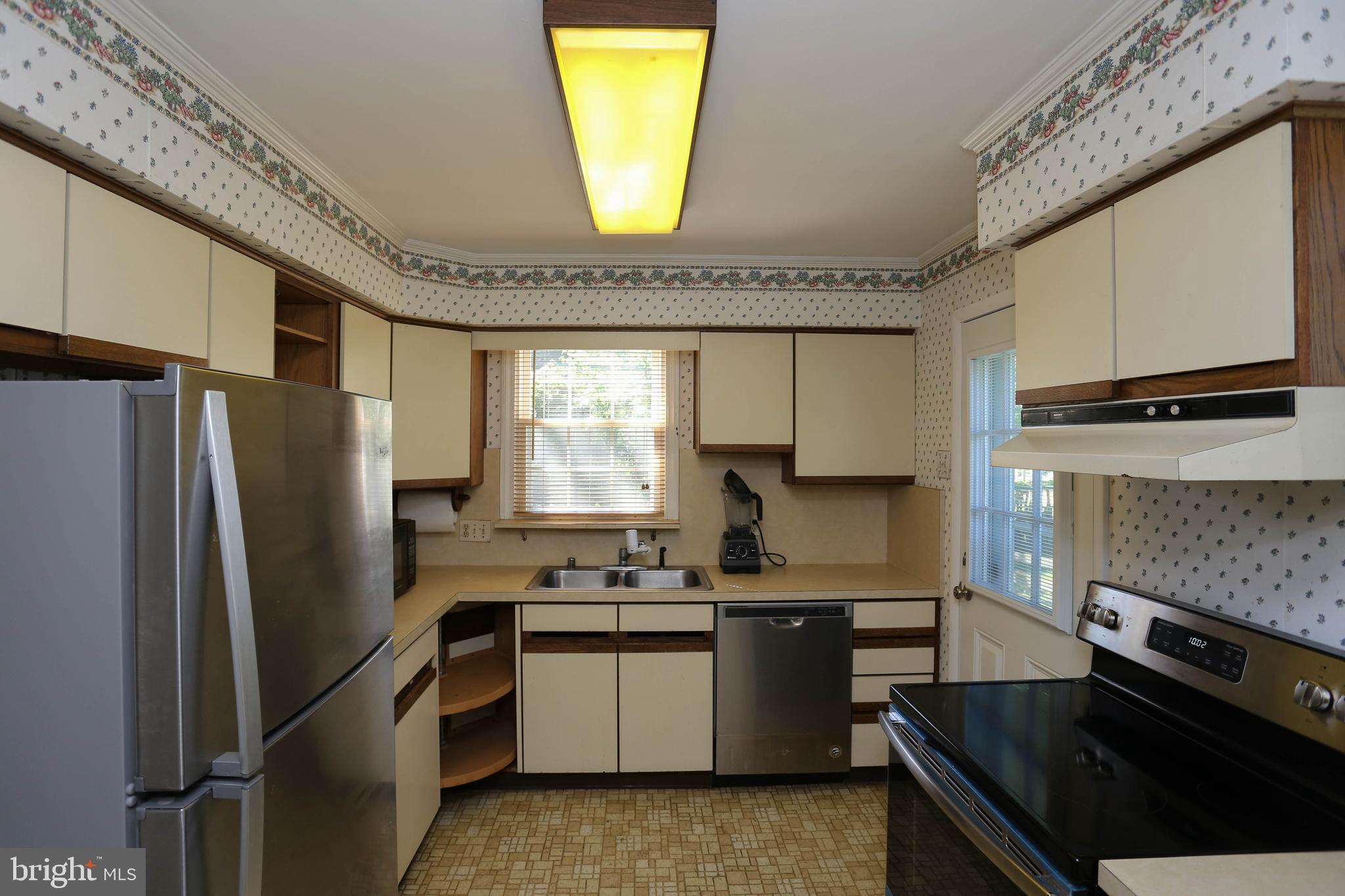 1823 Cromwood Road Baltimore, MD 21234 - Photo 32 of 32 Gallery Image 32