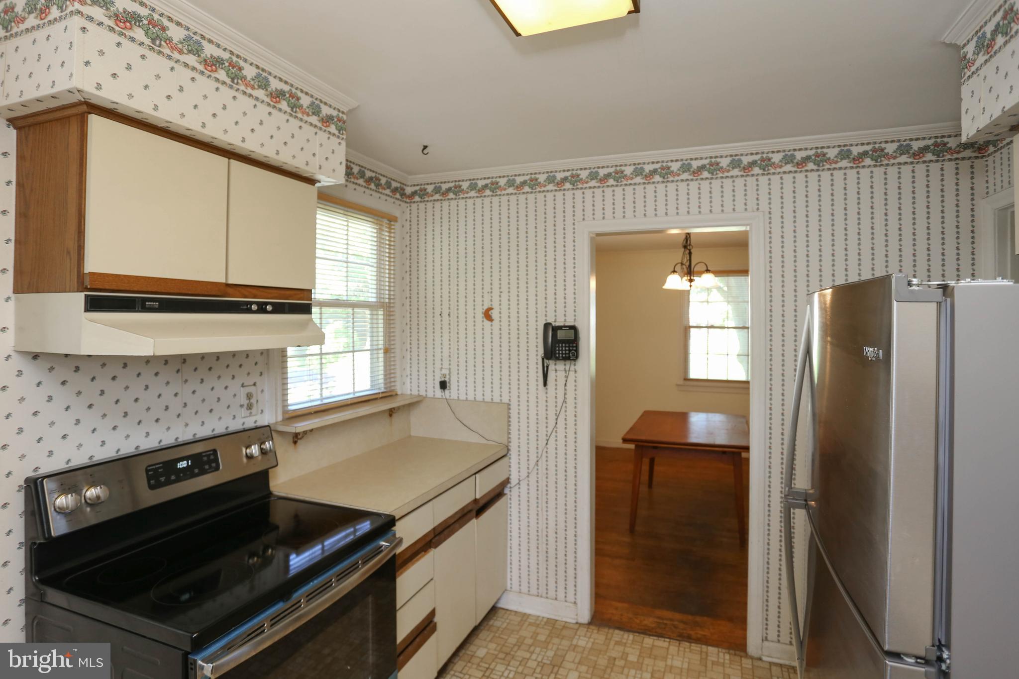1823 Cromwood Road Baltimore, MD 21234 - Photo 5 of 32 Gallery Image 5
